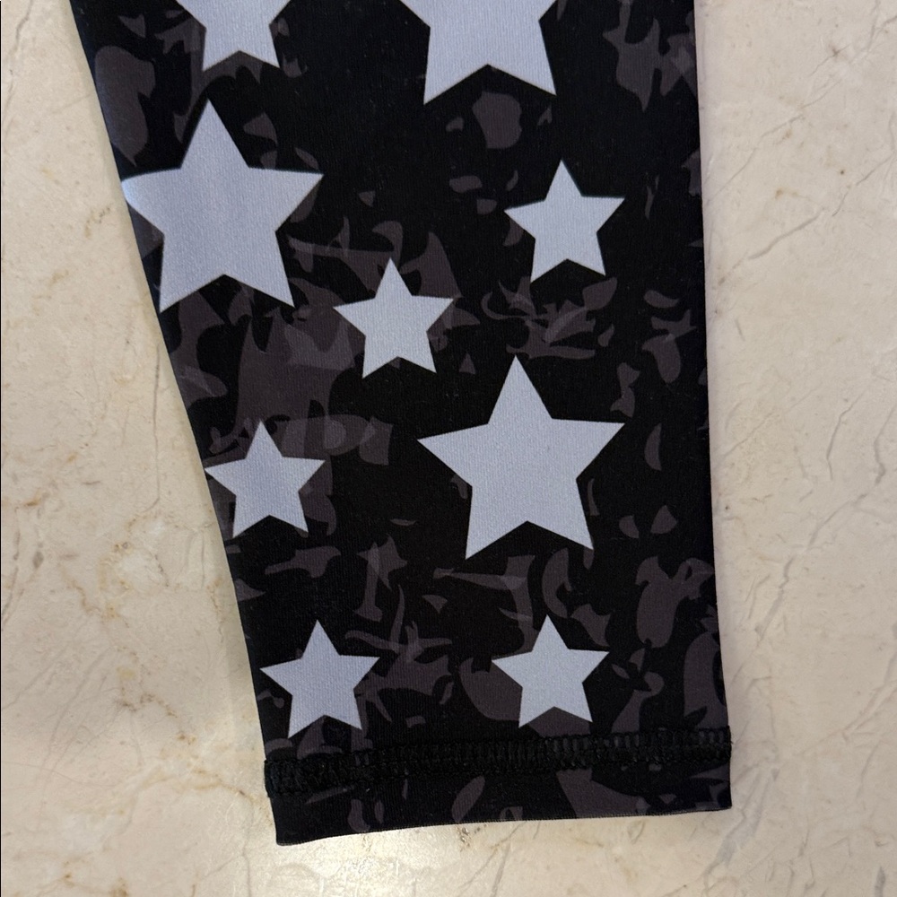 Shape Up Black and White Woman’s Leggings - Picture 6 of 11
